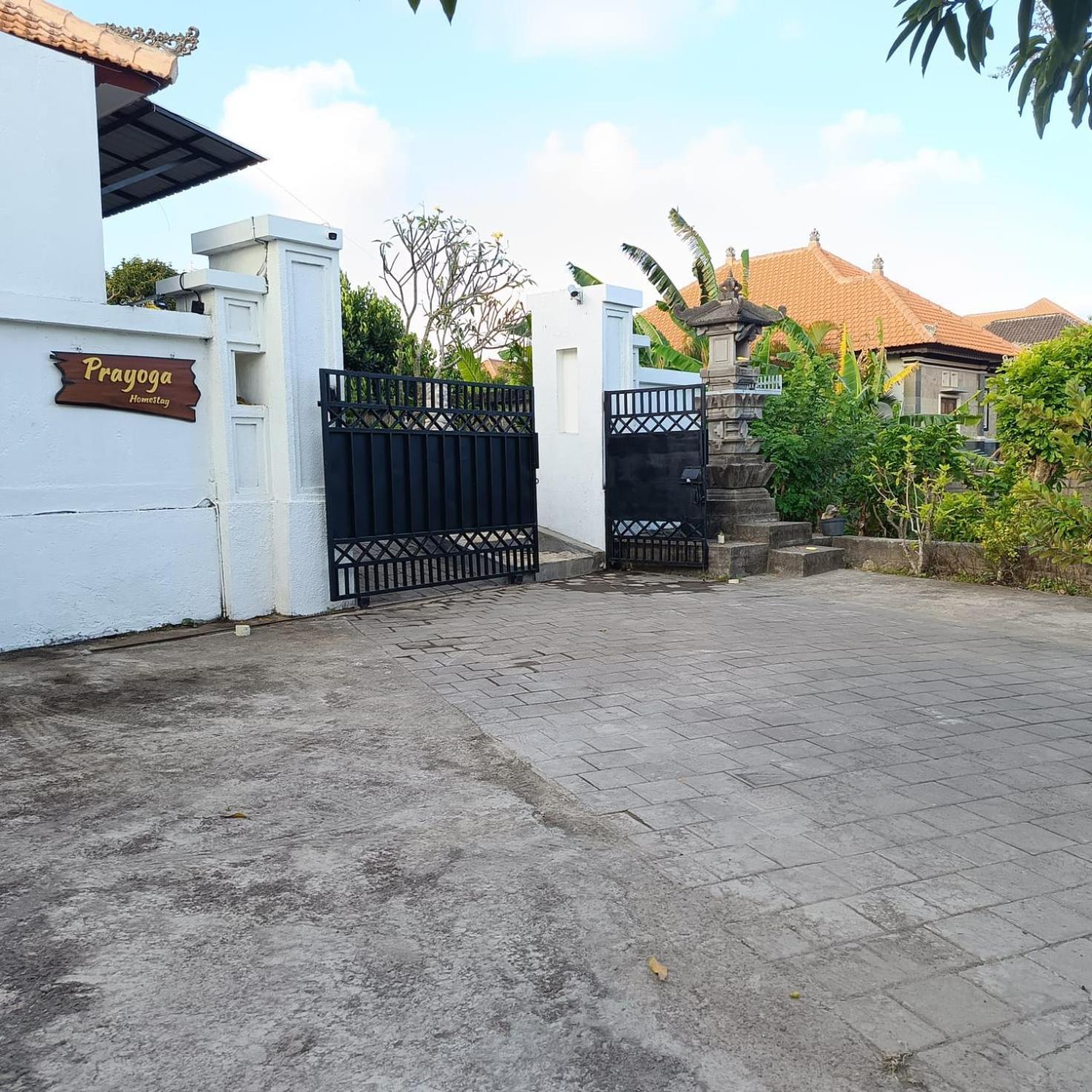 Prayoga Homestay Ungasan Esterno foto